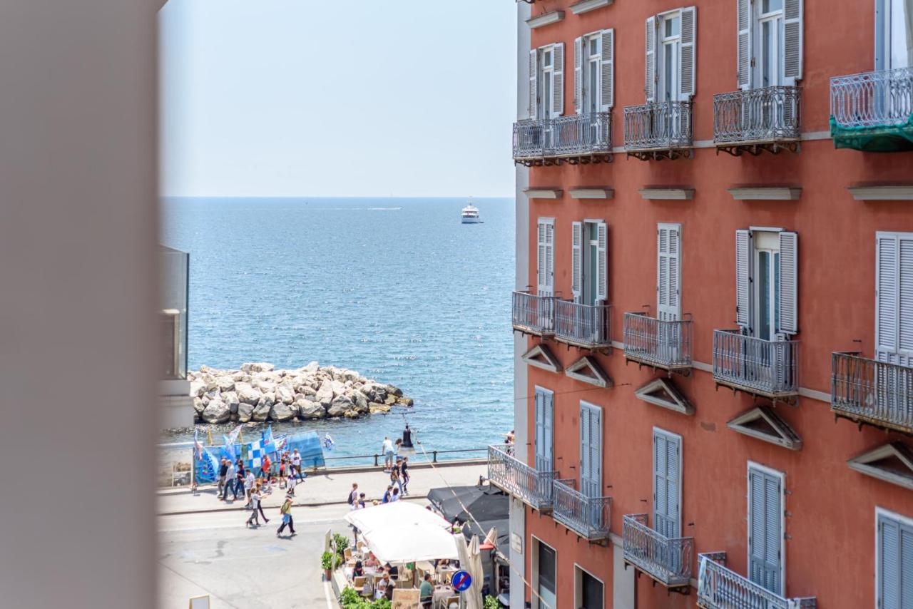 Tommaseo Seaside Apartments Napoli Eksteriør billede