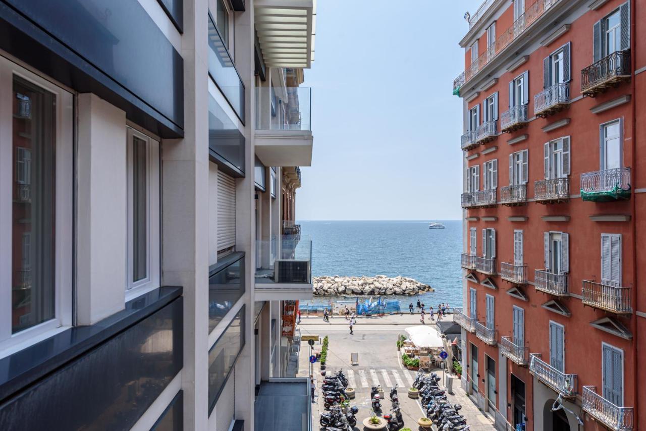 Tommaseo Seaside Apartments Napoli Eksteriør billede