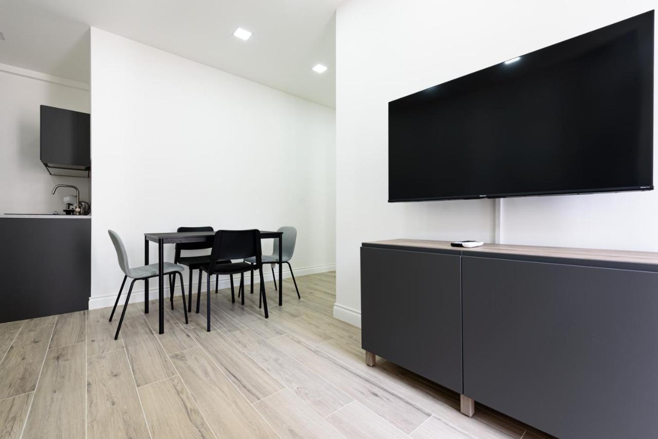 Tommaseo Seaside Apartments Napoli Eksteriør billede