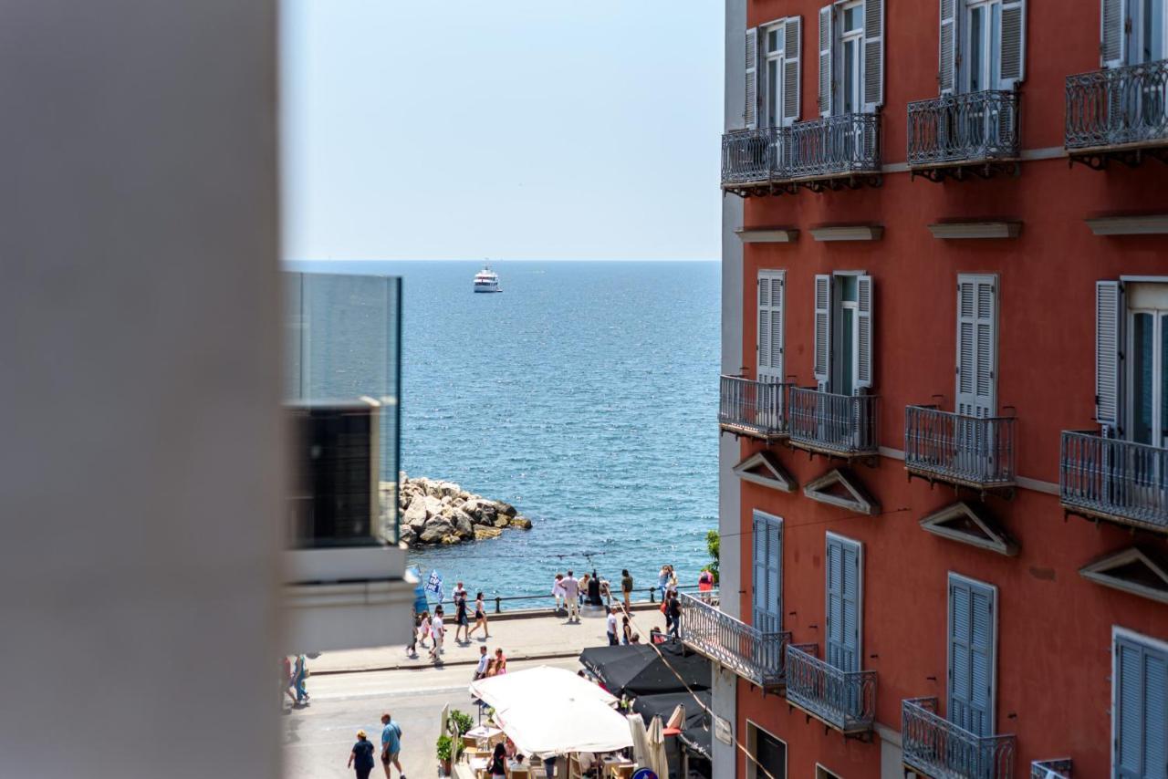 Tommaseo Seaside Apartments Napoli Eksteriør billede